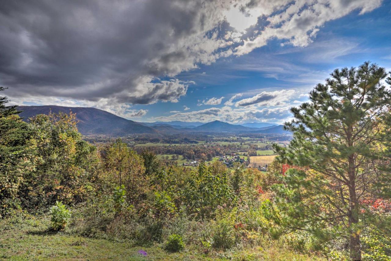 Smoky Mountain Retreat With Hot Tub, Arcade Games Villa Pigeon Forge Eksteriør billede