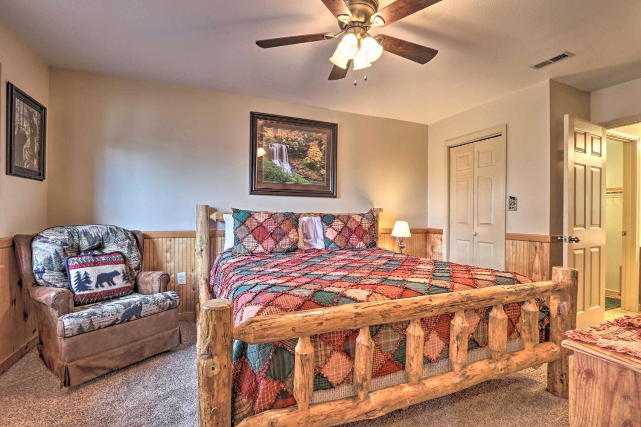Smoky Mountain Retreat With Hot Tub, Arcade Games Villa Pigeon Forge Eksteriør billede